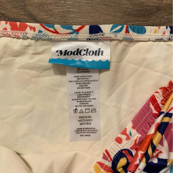 Modcloth Colorful Floral Bikini Set - Picture 7 of 8